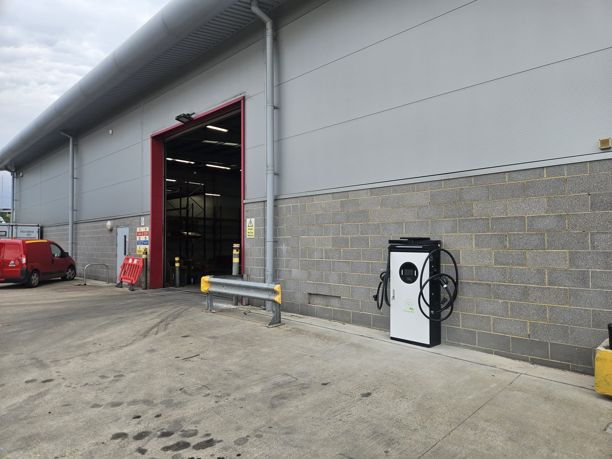 Customer review of Omega charger installation